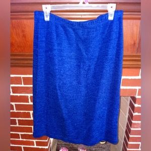 Women's pretty blue skirt 💙